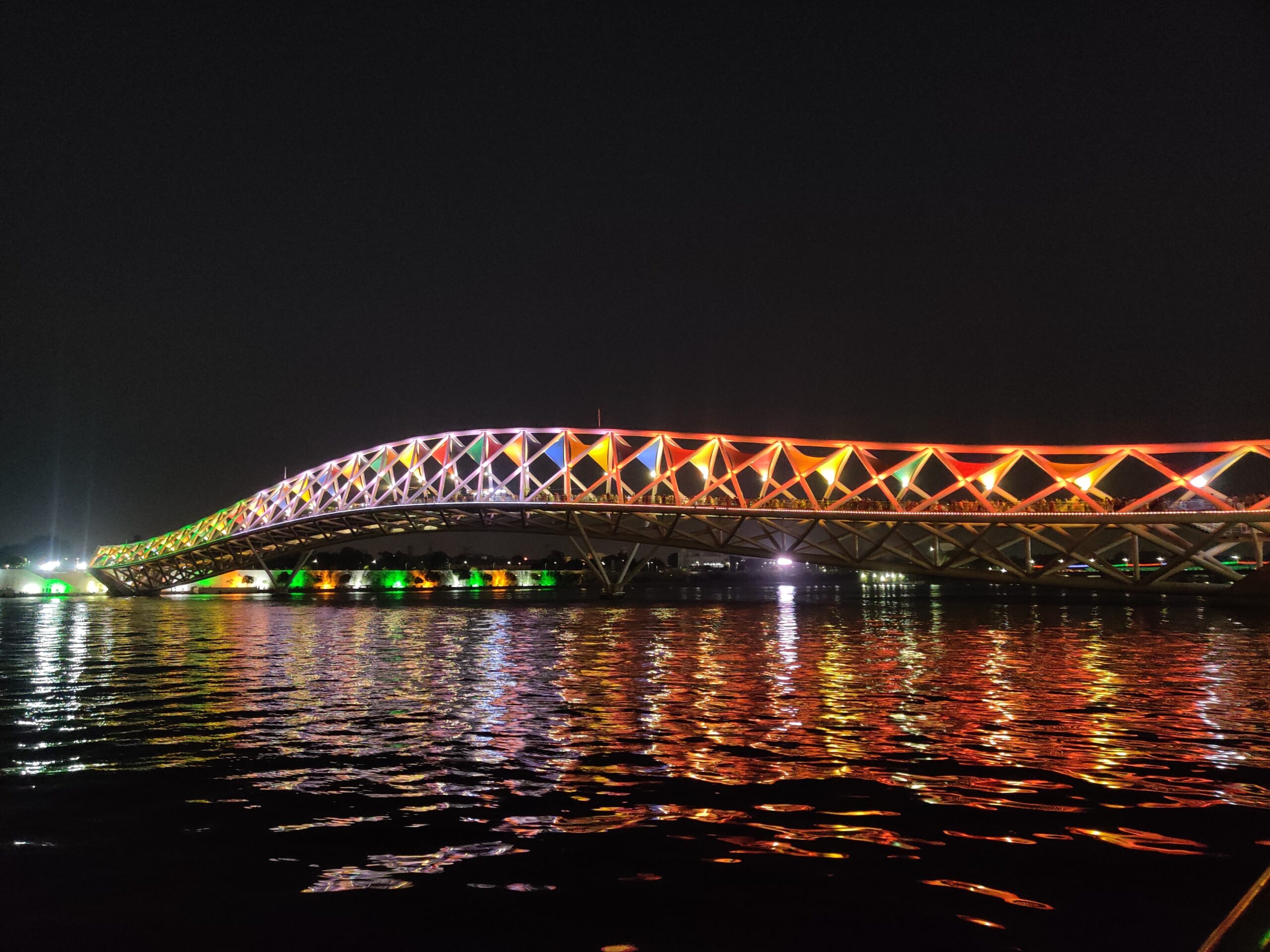 Atal_Pedestrian_Bridge_at_Night Atal_Pedestrian_Bridge_at_Night